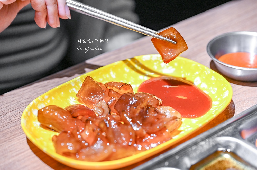 【台北東區美食】小班韓式烤腸敦化店 台灣第一家烤牛腸專賣店!菜單推薦醬蟹燒啤龍捲風 【台北東區美食】小班韓式烤腸敦化店 台灣第一家烤牛腸專賣店!菜單推薦醬蟹燒啤龍捲風