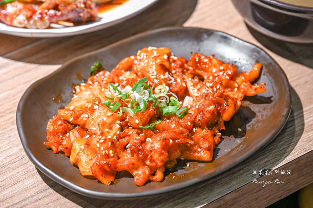 【台北東區美食】小班韓式烤腸敦化店 台灣第一家烤牛腸專賣店！菜單推薦醬蟹燒啤龍捲風