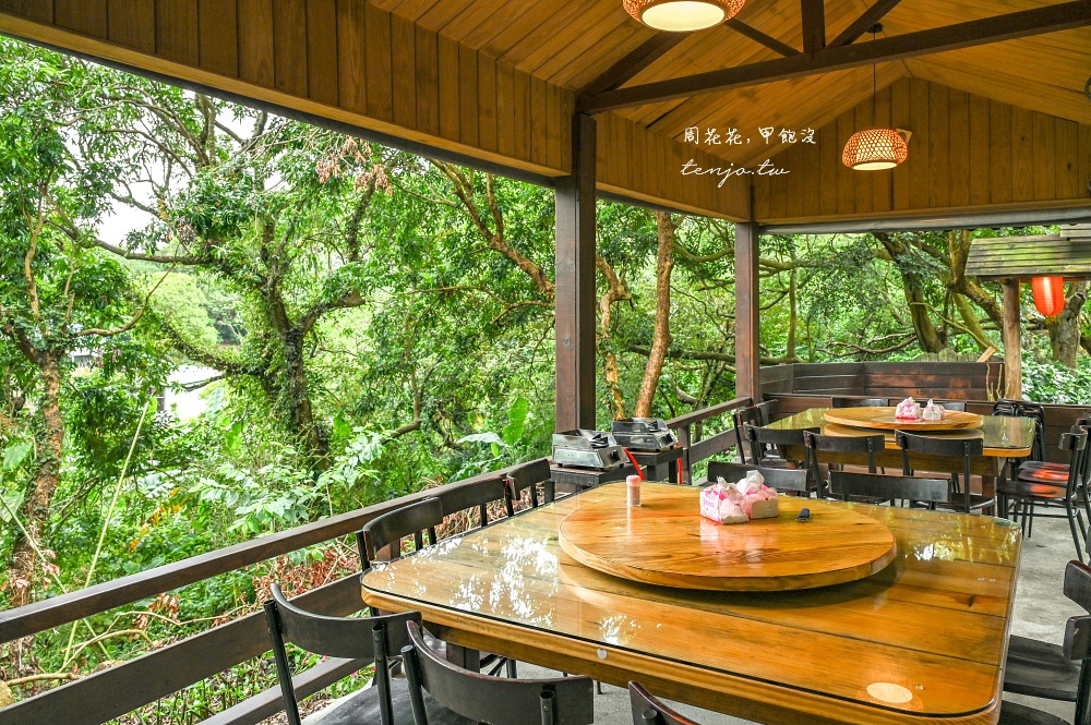 【五股凌雲路美食】碧瑤山莊 觀音山土雞城推薦！小木屋庭園餐廳平價菜單份量大CP值高