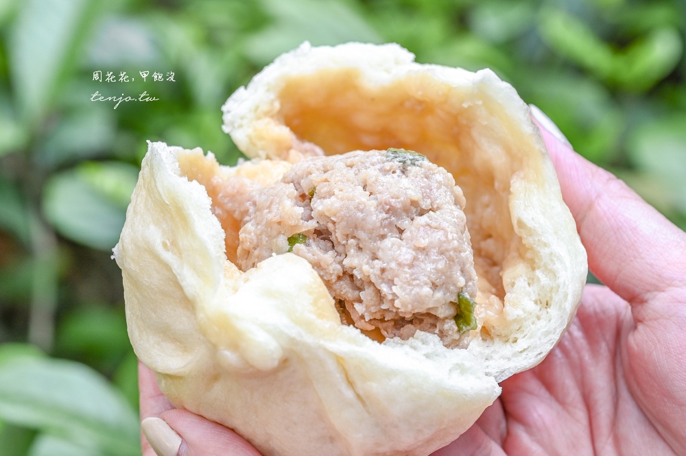 【台北萬華美食推薦】老上海包子萬大店 老麵發酵每天手工製作！饅頭20元起買十送一優惠