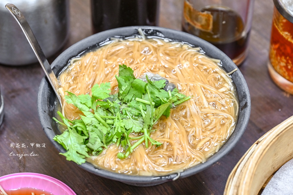 【中山國中美食】黃金麵線 500碗三連霸強店！台北四大麵線老饕推薦要加點黃金小籠湯包