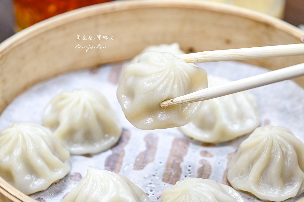 【中山國中美食】黃金麵線 500碗三連霸強店！台北四大麵線老饕推薦要加點黃金小籠湯包