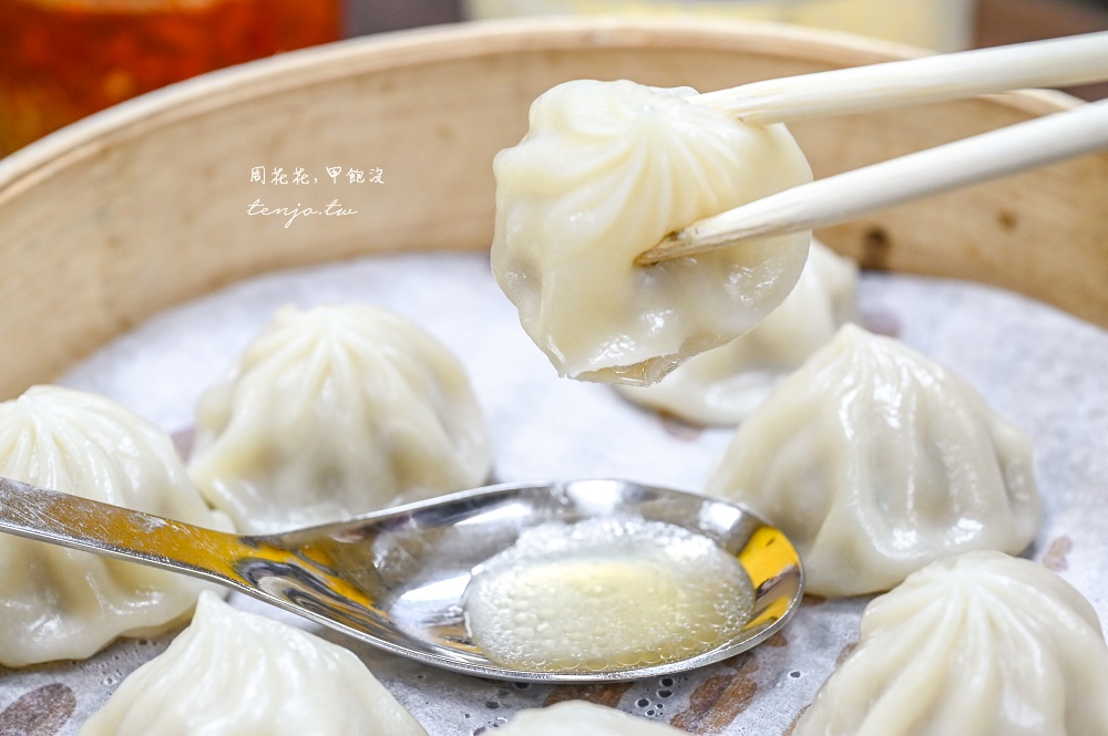 【中山國中美食】黃金麵線 500碗三連霸強店！台北四大麵線老饕推薦要加點黃金小籠湯包