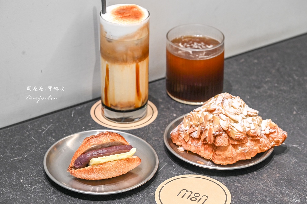 【中山國中咖啡】Moon Baking studio松山店 好吃自家烘焙麵包店！菜單推薦必點紅豆圓法 @周花花，甲飽沒