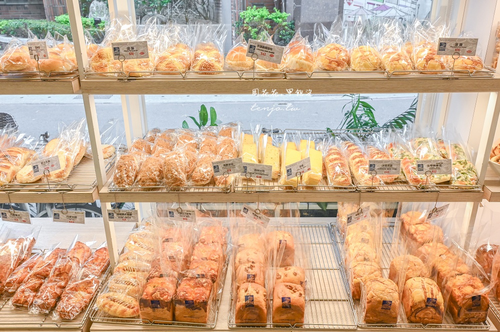 【馥漫麵包花園】母親節蛋糕早鳥預購優惠中！買指定蛋糕送保冷袋還能加購miffy周邊