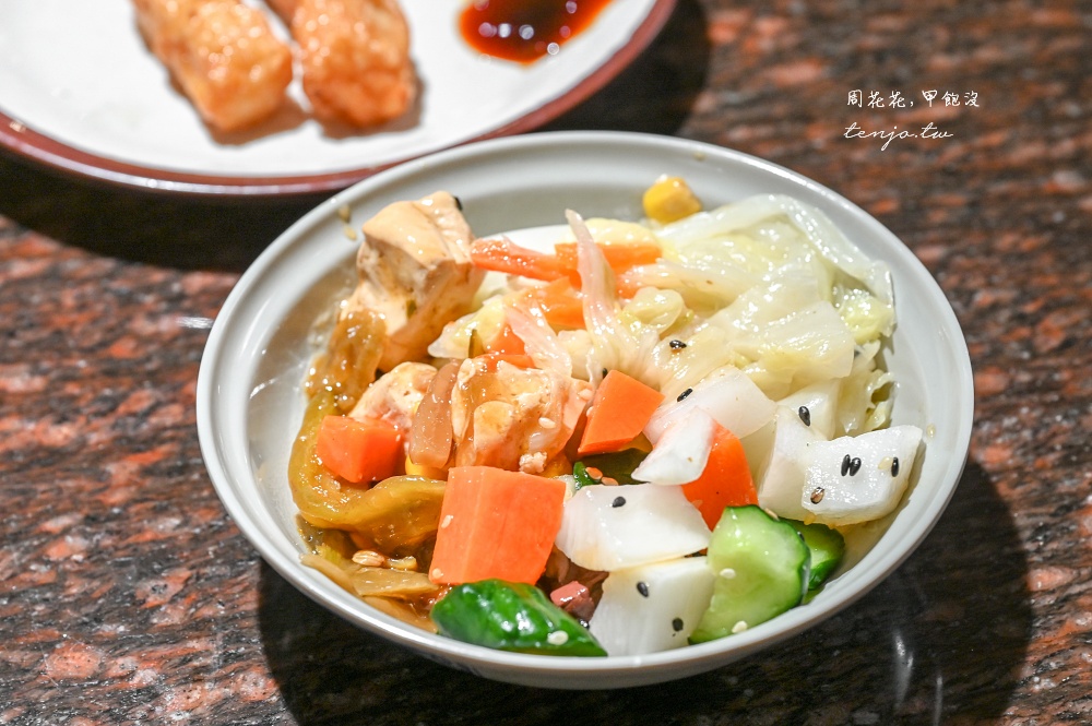 【台北永春站美食】金仙魯肉飯松山總店 創始店特別好吃！菜單蝦捲排骨雞腿滷肉飯都推薦