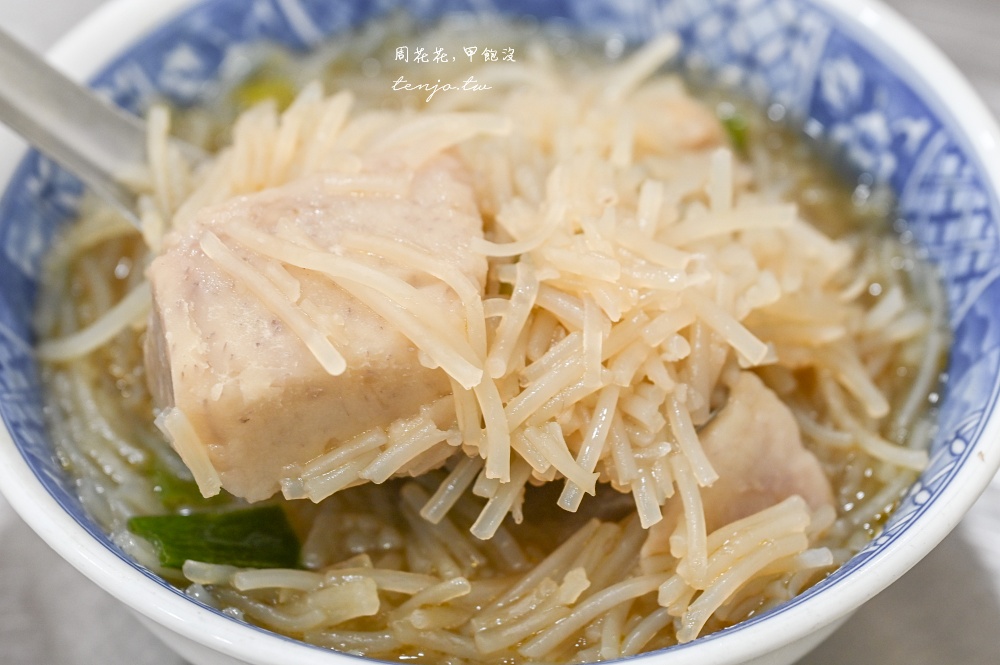 【新竹城隍廟美食】西市米粉湯大麵糊 芋頭米粉湯+黑白切小菜平價好吃!在地人推薦小吃 【新竹城隍廟美食】西市米粉湯大麵糊 芋頭米粉湯+黑白切小菜平價好吃!在地人推薦小吃