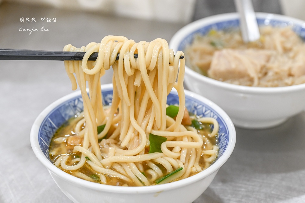 【新竹城隍廟美食】西市米粉湯大麵糊 芋頭米粉湯+黑白切小菜平價好吃!在地人推薦小吃 【新竹城隍廟美食】西市米粉湯大麵糊 芋頭米粉湯+黑白切小菜平價好吃!在地人推薦小吃
