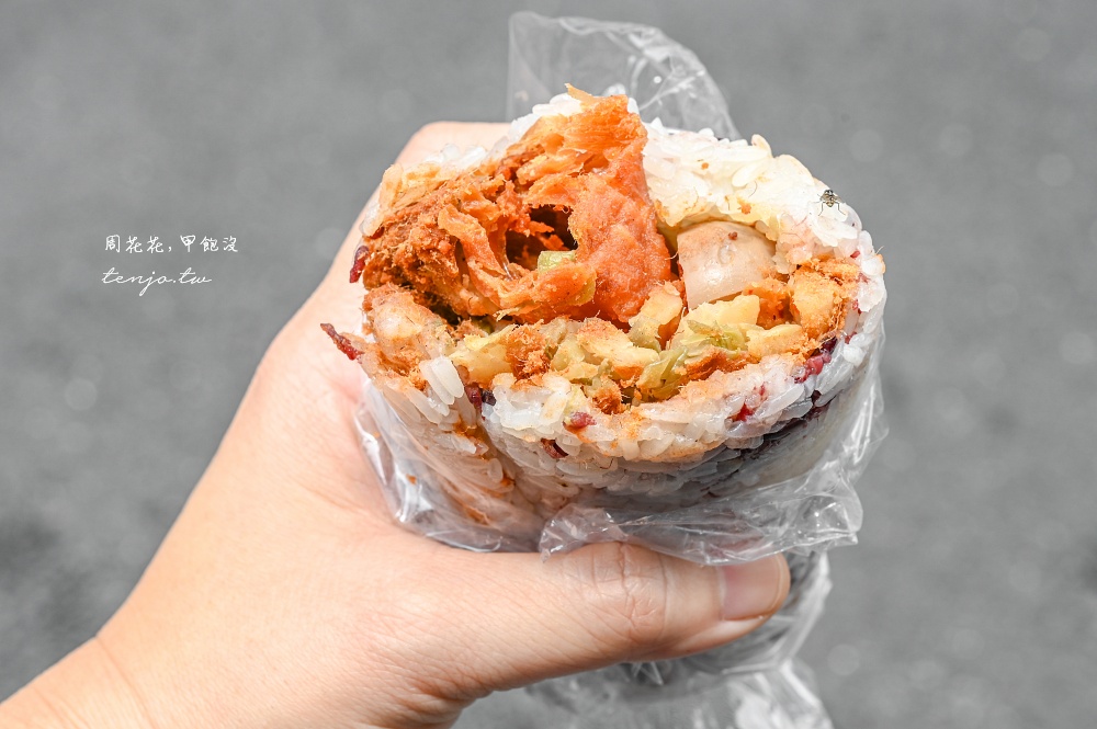 【古亭早餐推薦】劉媽媽飯糰 台北最好吃飯糰專賣店！菜單口味近30種甜鹹素食飯糰全都有 @周花花，甲飽沒