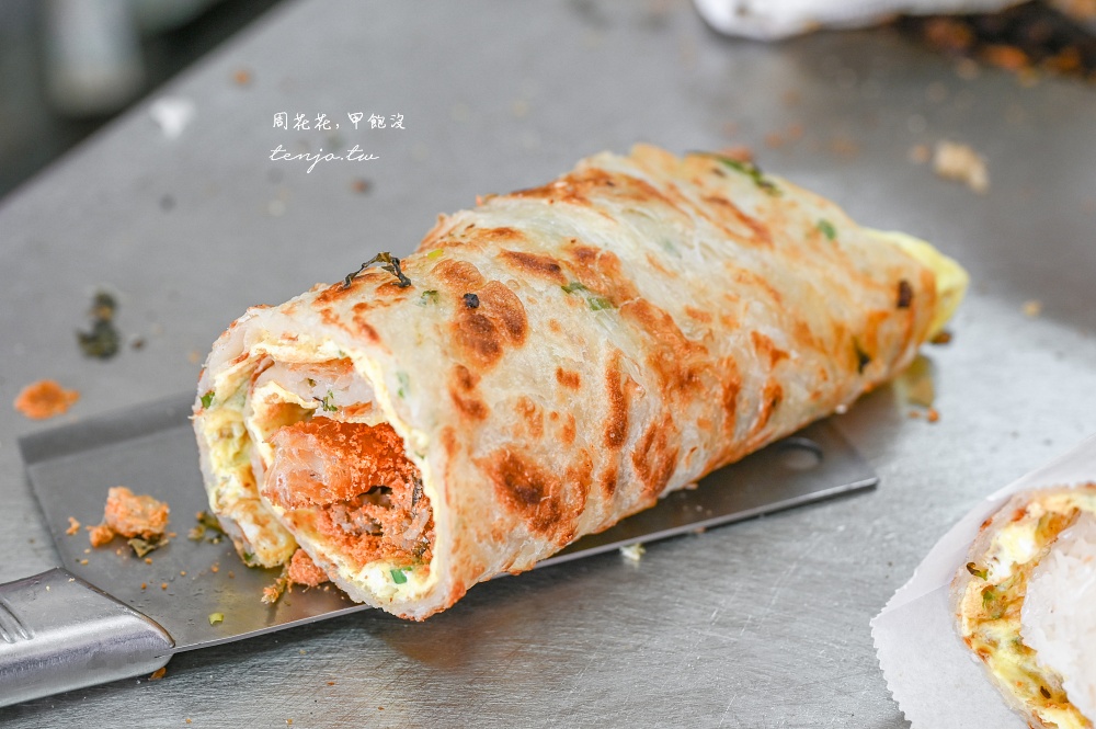 【信義區基隆路美食】上順興香Q飯糰 台北巨無霸飯糰推薦！二合一包蔥油餅飽到抵兩餐