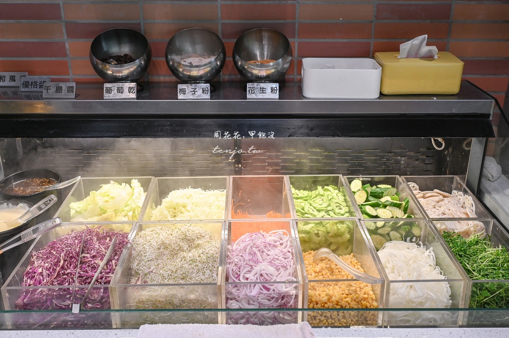 【我家牛排板橋遠科旗艦店】北部最大自助餐推薦!Buffet上百道料理吃到飽只要390元起 【我家牛排板橋遠科旗艦店】北部最大自助餐推薦!Buffet上百道料理吃到飽只要390元起