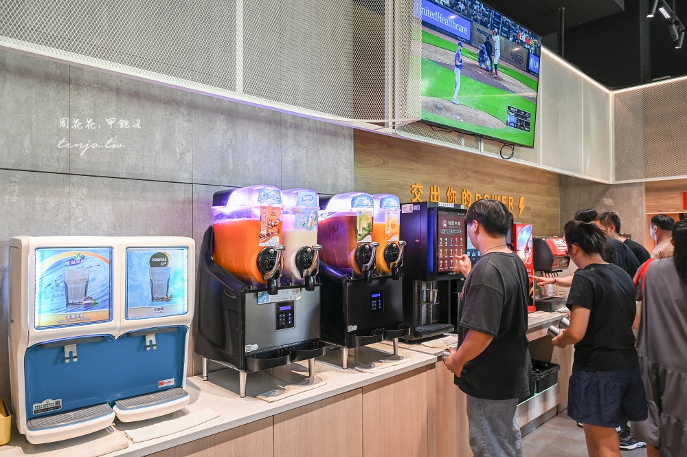 【我家牛排板橋遠科旗艦店】北部最大自助餐推薦!Buffet上百道料理吃到飽只要390元起 【我家牛排板橋遠科旗艦店】北部最大自助餐推薦!Buffet上百道料理吃到飽只要390元起