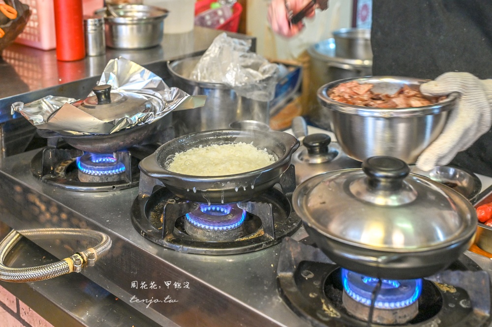 【汐止美食推薦】家常煲仔飯 隱身住宅區內現做美味煲仔飯!菜單餐點小菜多只要150元起 【汐止美食推薦】家常煲仔飯 隱身住宅區內現做美味煲仔飯!菜單餐點小菜多只要150元起