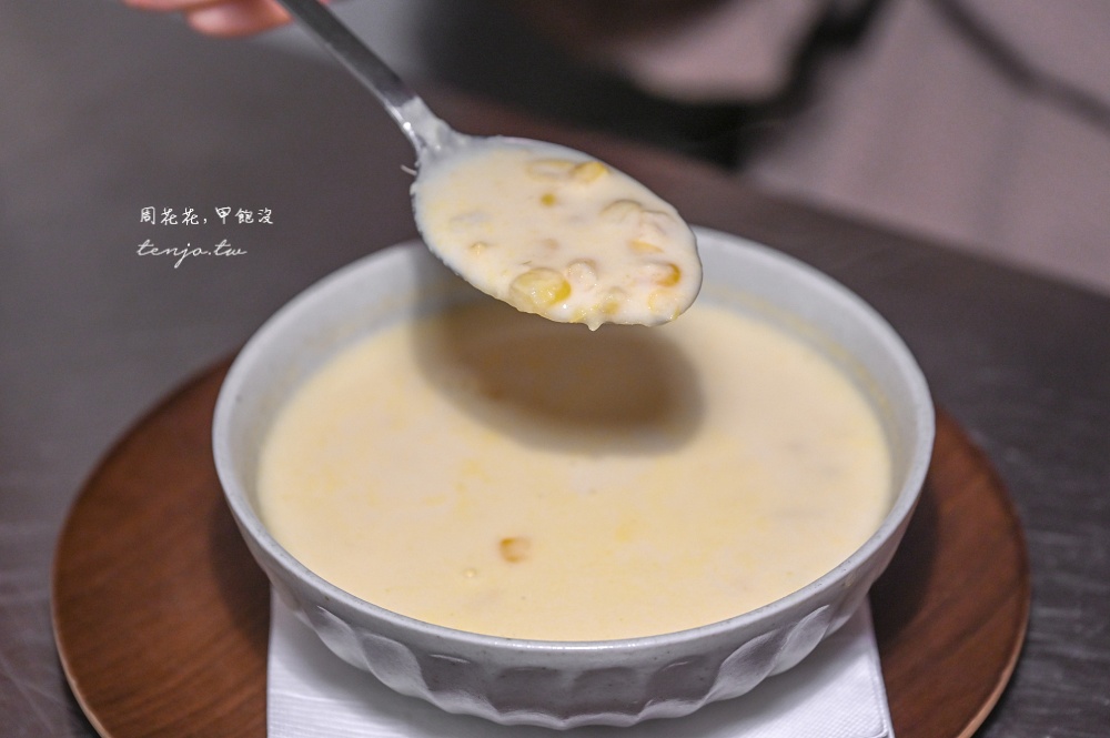 【士林美食餐廳】東京家庭義大利麵 濃醬系義大利麵推薦！搭配巧巴達麵包不浪費醬料精華