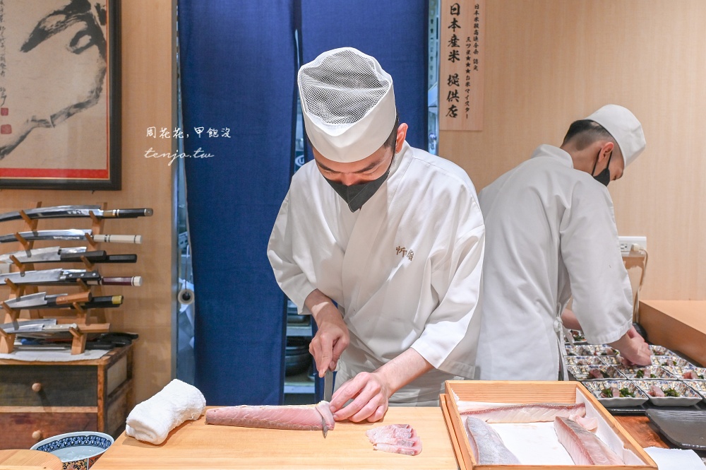 【萬華美食推薦】忻鮨壽司 台北無菜單日本料理推薦只要1480元！海膽鮑魚鮪魚大腹全吃到