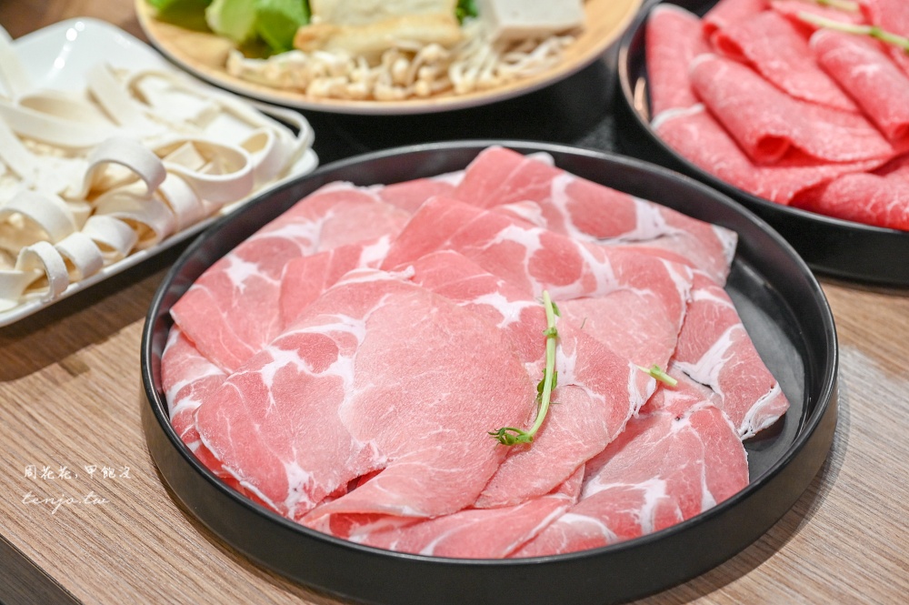 【大同區美食火鍋】荖子鍋Plus 重慶店 現做新鮮麵條&自助吧吃到飽!只要299元起CP值高 【大同區美食火鍋】荖子鍋Plus 重慶店 現做新鮮麵條&自助吧吃到飽!只要299元起CP值高