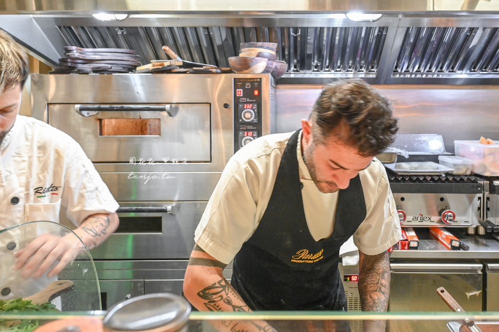 【國父紀念館美食】Rialto Cucina e Vino 雅朵光復2店 義大利老闆主廚！手工披薩好吃推薦