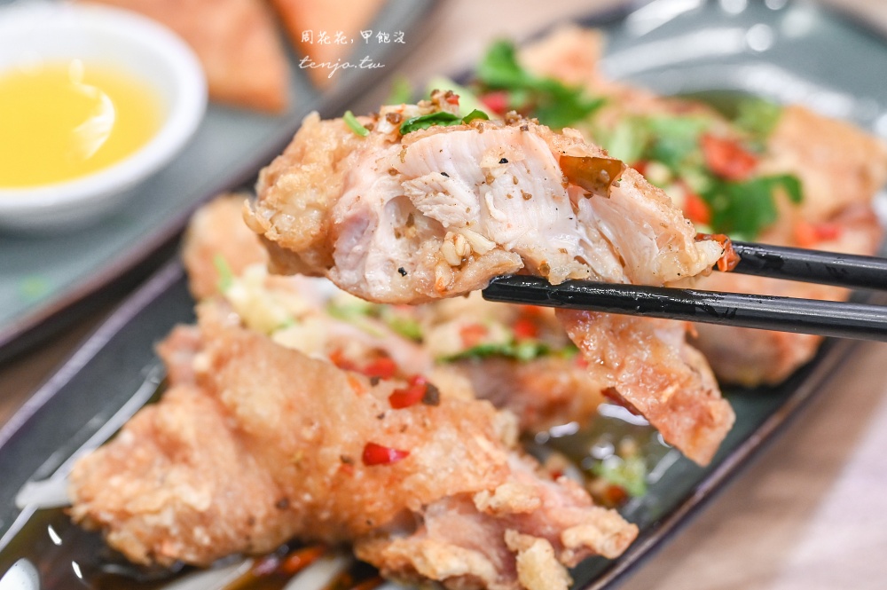 【三重美食餐廳】來碗泰龍門總店 平價好吃泰式料理推薦!菜單價格只要110元起白飯吃到飽 【三重美食餐廳】來碗泰龍門總店 平價好吃泰式料理推薦!菜單價格只要110元起白飯吃到飽