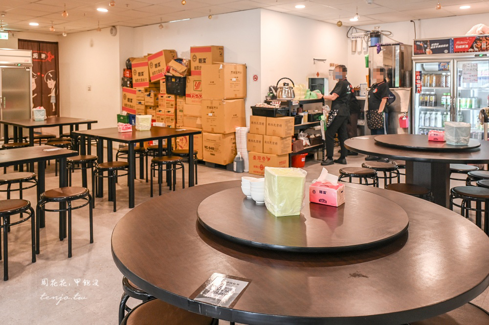 【板橋美食推薦】呷雞啦餐館 青菜園第三代開的分店!免上陽明山就能吃到白斬雞炒青菜 【板橋美食推薦】呷雞啦餐館 青菜園第三代開的分店!免上陽明山就能吃到白斬雞炒青菜