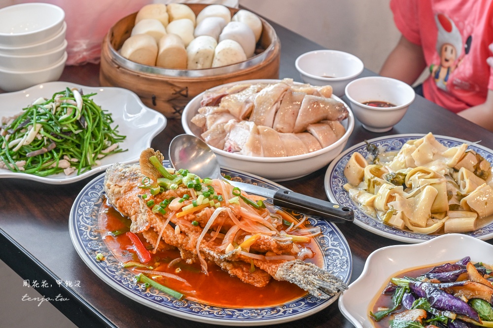 即時熱門文章：【板橋美食推薦】呷雞啦餐館 青菜園第三代開的分店！免上陽明山就能吃到白斬雞炒青菜
