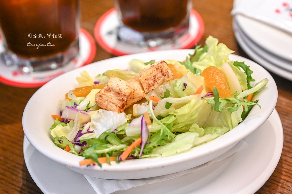 【西門町美食】TGI FRIDAYS 星期五美式餐廳 台北商業午餐推薦!290元起飲料喝到飽 【西門町美食】TGI FRIDAYS 星期五美式餐廳 台北商業午餐推薦!290元起飲料喝到飽