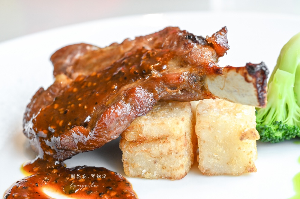 【台北大巨蛋美食餐廳】頂鮮台南擔仔麵 傳承一甲子好味道推薦!台灣極致海鮮料理饗宴 【台北大巨蛋美食餐廳】頂鮮台南擔仔麵 傳承一甲子好味道推薦!台灣極致海鮮料理饗宴