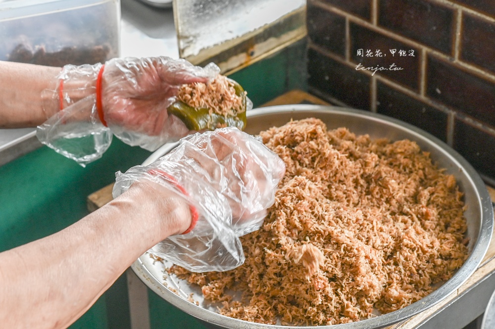 【坪林美食伴手禮】德志茶園 40年老茶舖手工茶粿!500甜美食節目推薦坪林老街必吃美食 【坪林美食伴手禮】德志茶園 40年老茶舖手工茶粿!500甜美食節目推薦坪林老街必吃美食