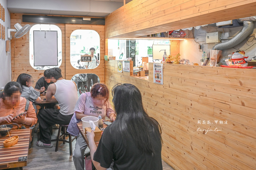 【中和美食小吃】賴桑透抽蚵仔麵線中和店 菜單新推出孤軍涼麵!搭配小卷雞排都對味 【中和美食小吃】賴桑透抽蚵仔麵線中和店 菜單新推出孤軍涼麵!搭配小卷雞排都對味