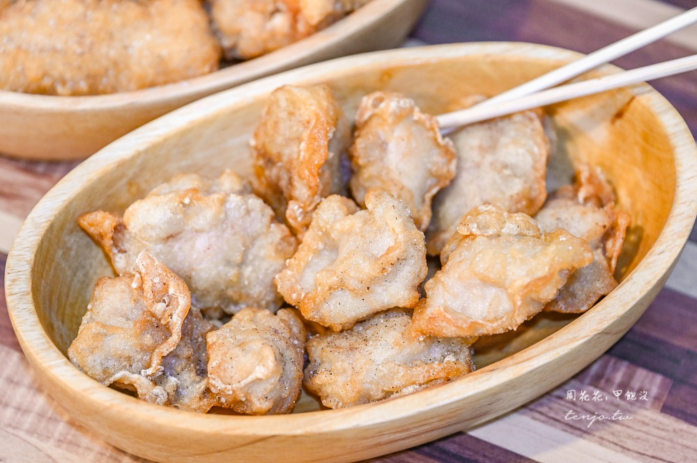 【中和美食小吃】賴桑透抽蚵仔麵線中和店 菜單新推出孤軍涼麵!搭配小卷雞排都對味 【中和美食小吃】賴桑透抽蚵仔麵線中和店 菜單新推出孤軍涼麵!搭配小卷雞排都對味