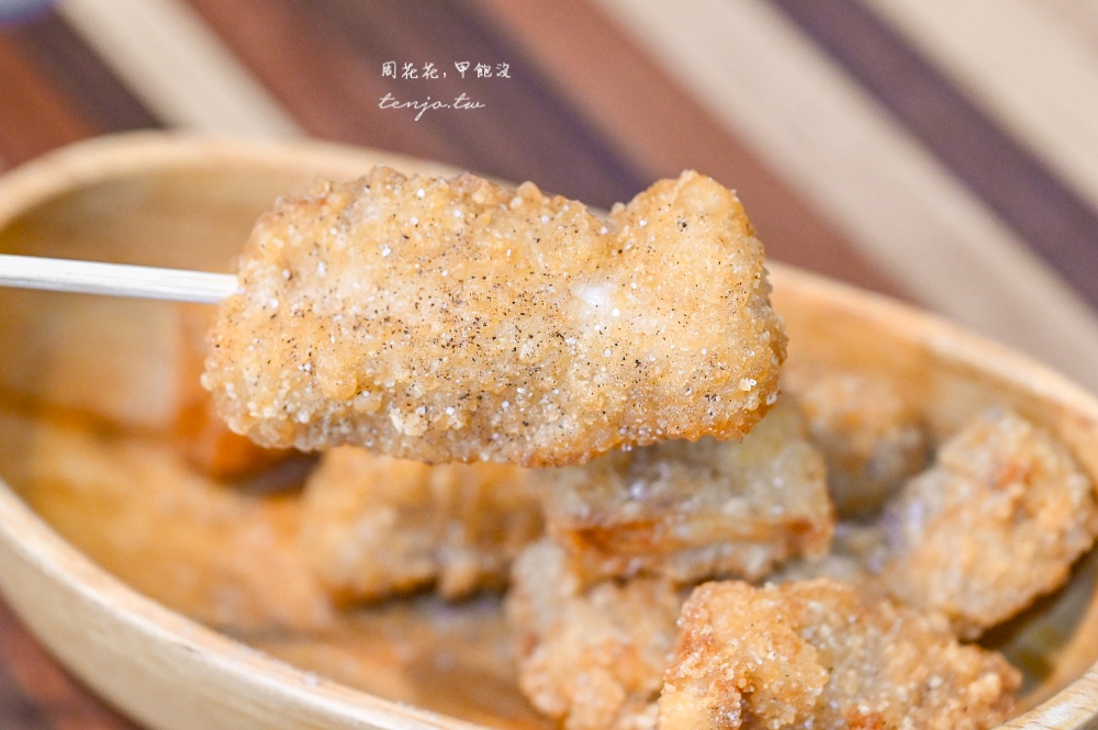 【中和美食小吃】賴桑透抽蚵仔麵線中和店 菜單新推出孤軍涼麵!搭配小卷雞排都對味 【中和美食小吃】賴桑透抽蚵仔麵線中和店 菜單新推出孤軍涼麵!搭配小卷雞排都對味