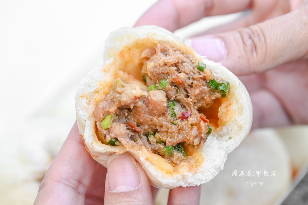 【台北永春市場美食推薦】匠老麵皮小籠包 菜單可選雙拼口味!現做麻辣小籠包好吃又特別 【台北永春市場美食推薦】匠老麵皮小籠包 菜單可選雙拼口味!現做麻辣小籠包好吃又特別