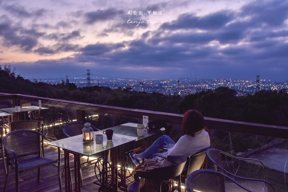 【台中沙鹿夜景】MITAKA 3e Cafe 龍貓主題咖啡廳！落羽松櫻花都有附停車場可免費停車