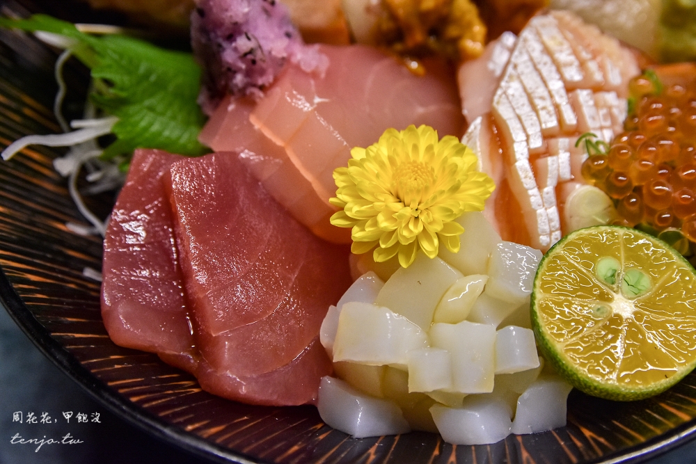 【新莊日本料理推薦】終於·衷魚 好看新鮮又好吃的海鮮丼飯！季節限定螢光烏賊要吃要快