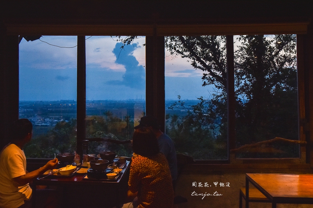 【高雄景觀餐廳推薦】坐看雲起時人文空間 超美夕陽夜景餐廳！泡茶吃晚餐約會超浪漫景點